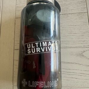Lifeline “Ultimate Survivor” Black Water Bottle